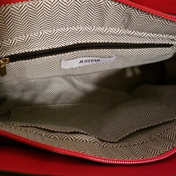 Handbag - Picture 2 of 3